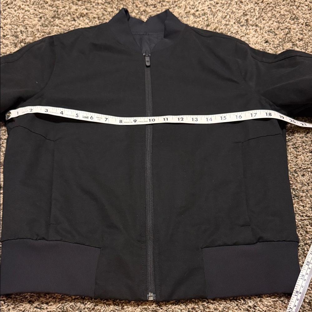 Lululemon Non-Stop Cotton Bomber Jacket
Black 6 - Picture 9 of 13